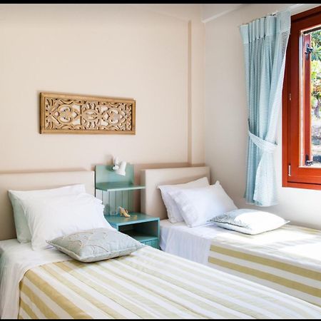 Lily'S Cottage Platanias Extérieur photo