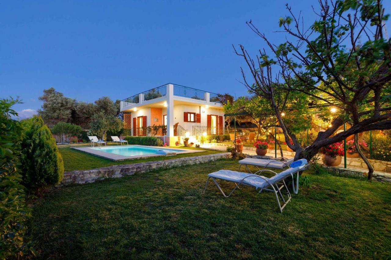 Lily'S Cottage Platanias Extérieur photo
