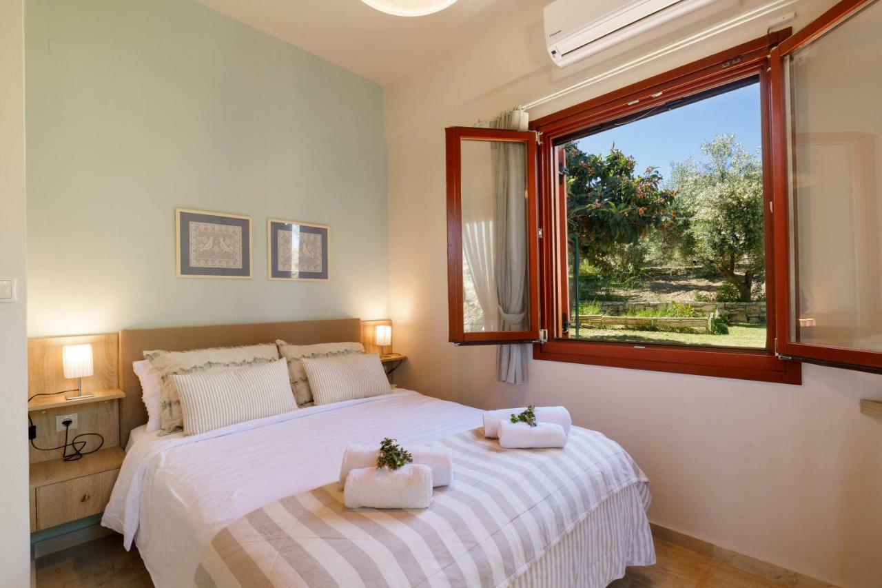 Lily'S Cottage Platanias Extérieur photo