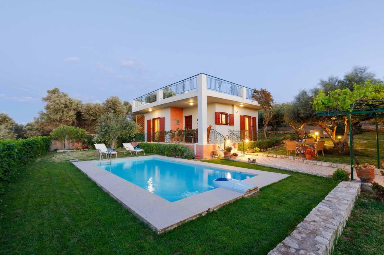 Lily'S Cottage Platanias Extérieur photo