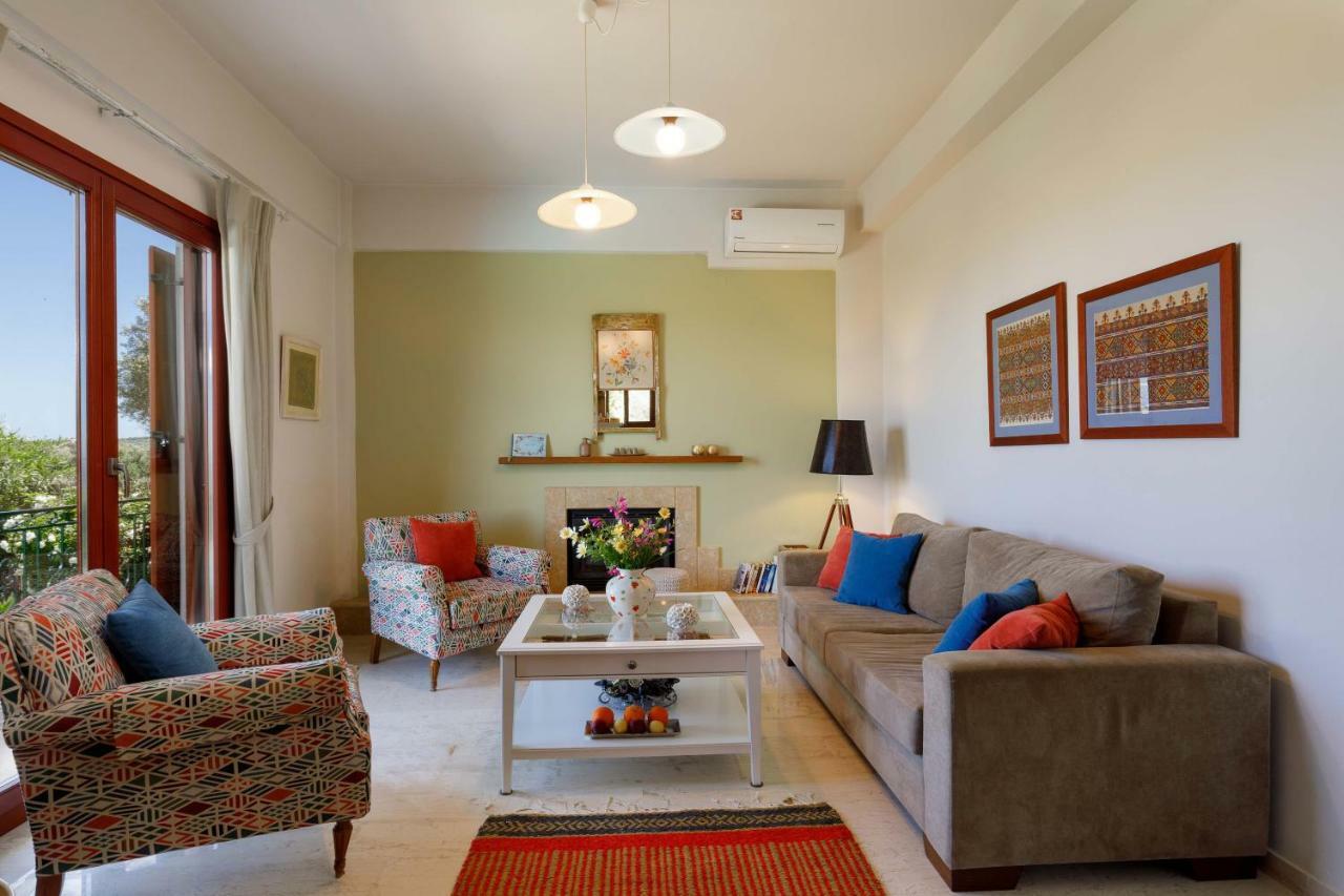 Lily'S Cottage Platanias Extérieur photo